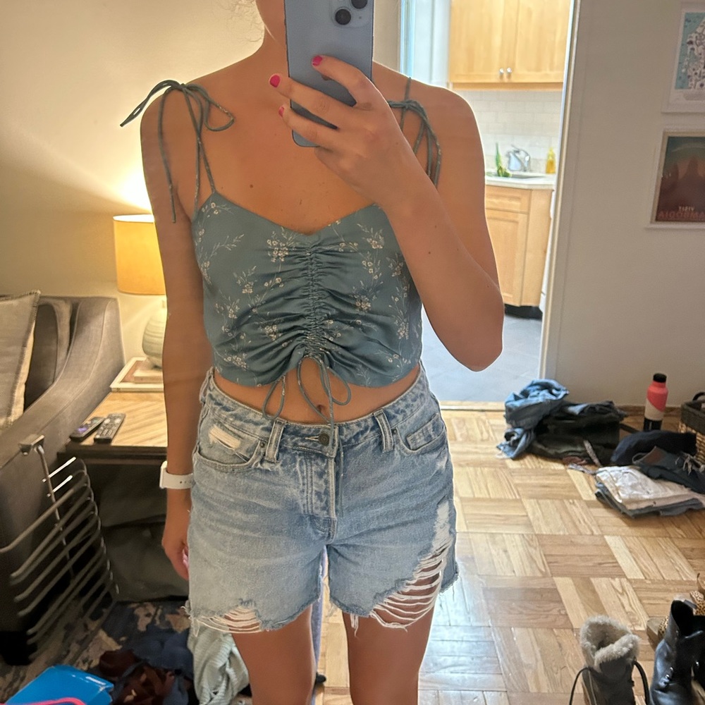 Tie floral cropped tank